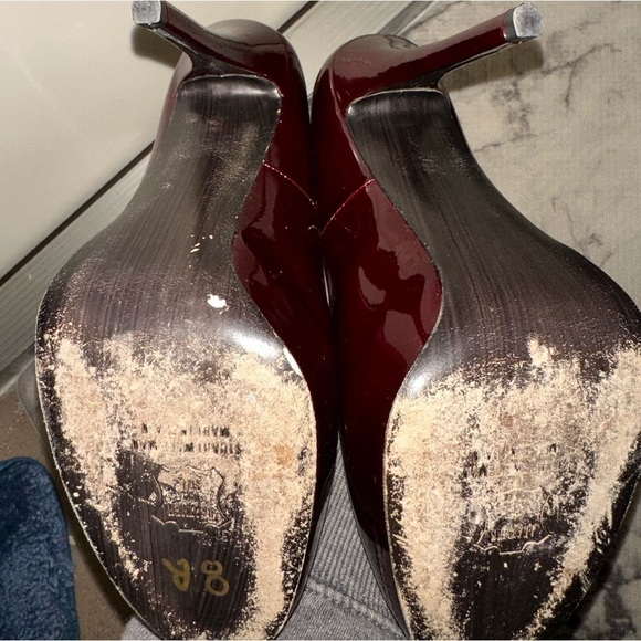 Stuwart Weitzman red metallic leather peep toe heel 9.5 Christmas holiday formal - Picture 10 of 15